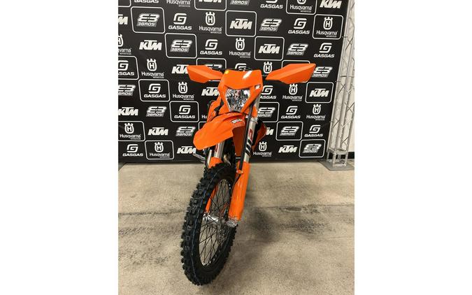 2027 450 XCF-W - KTM