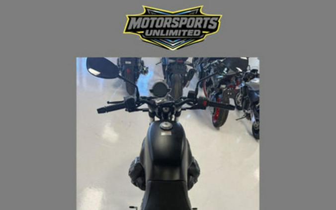 2026 Moto Guzzi V7 Stone
