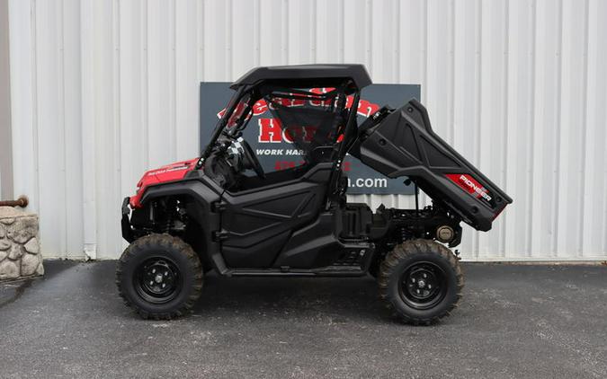 2024 Honda® Pioneer 1000