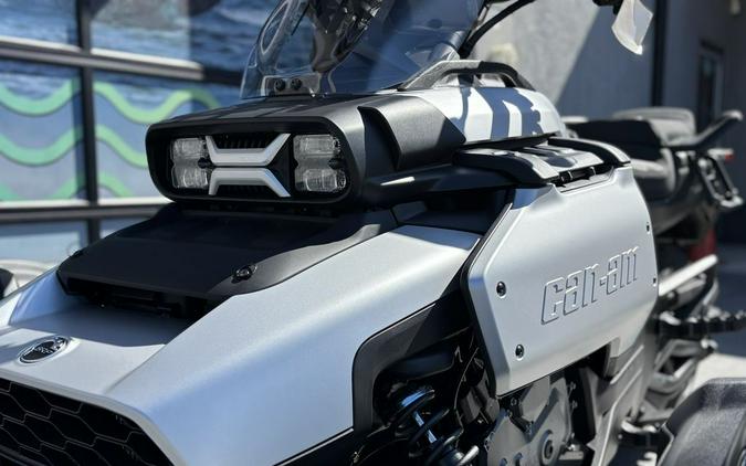 2025 Can-Am® Canyon