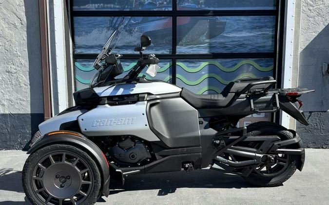 2025 Can-Am® Canyon