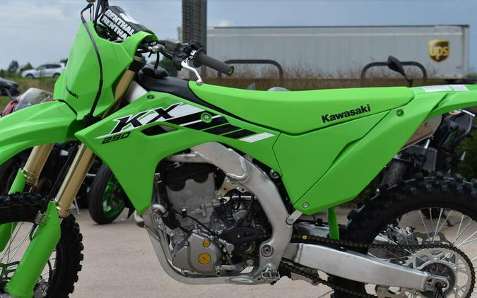 2025 Kawasaki KX™250