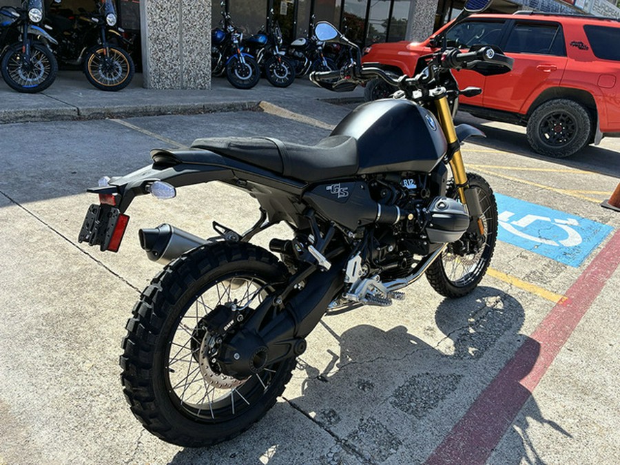 2026 BMW R 12 GS Night Black Matte