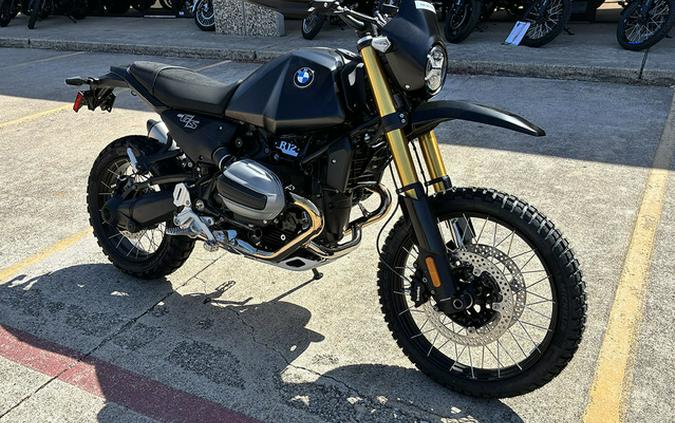 2026 BMW R 12 GS Night Black Matte
