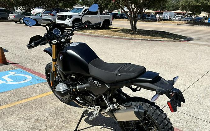 2026 BMW R 12 GS Night Black Matte