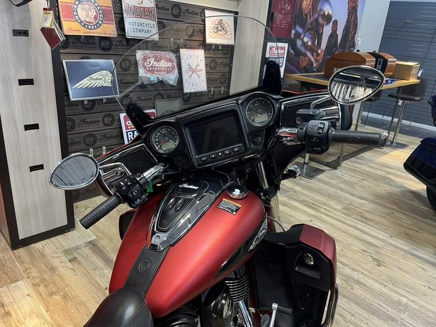 2020 Indian Motorcycle® Roadmaster® Dark Horse® Ruby Smoke