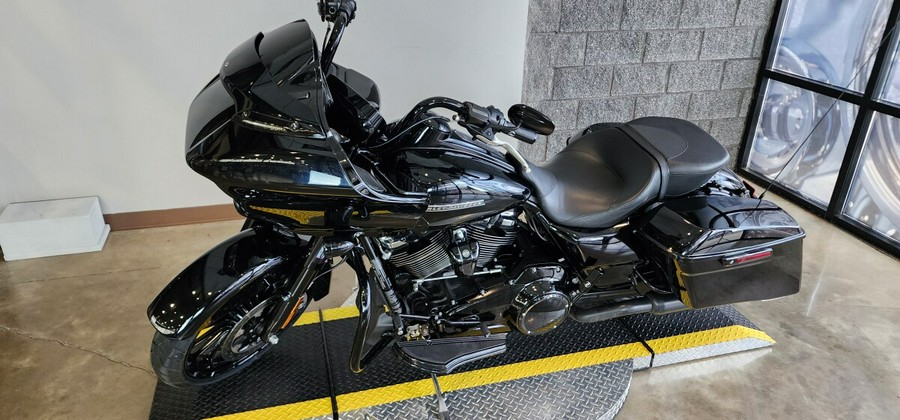 2018 Harley-Davidson® Road Glide® Special FLTRXS