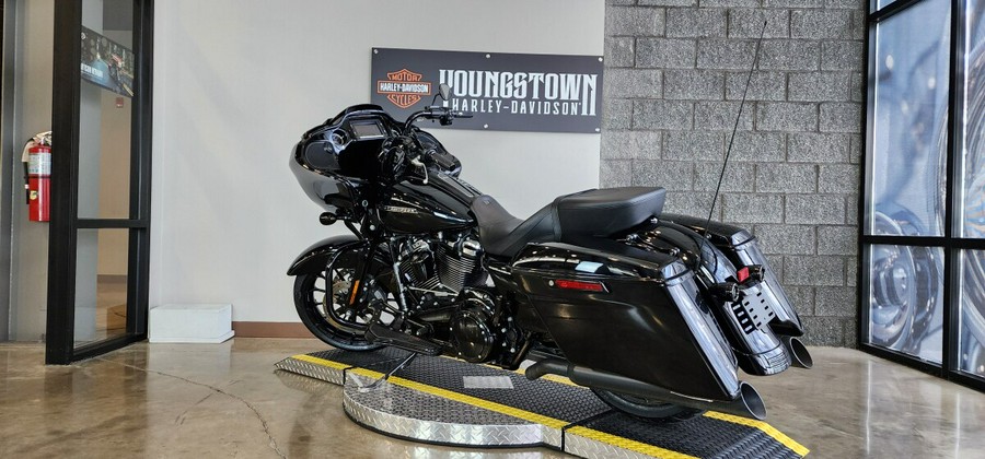 2018 Harley-Davidson® Road Glide® Special FLTRXS