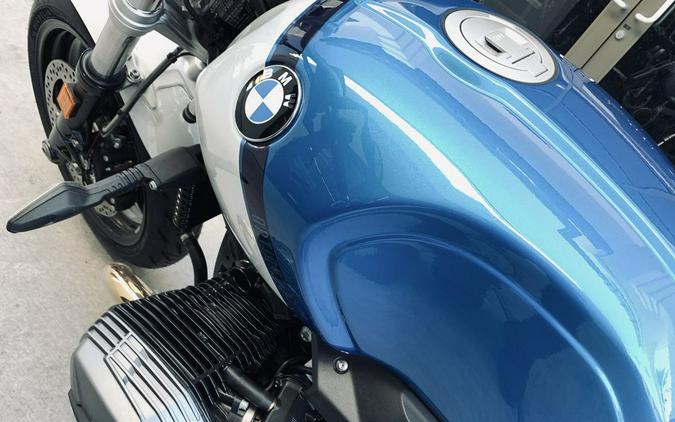 2022 BMW R nineT Pure 719 Cosmic Blue Metallic/Light White