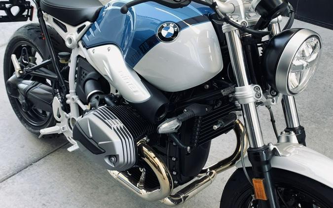 2022 BMW R nineT Pure 719 Cosmic Blue Metallic/Light White