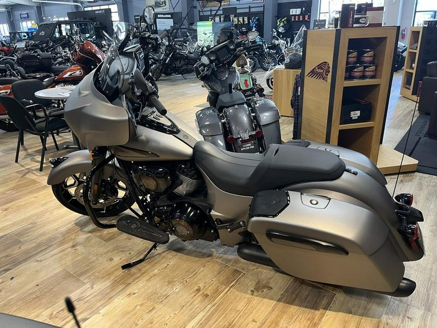 2021 Indian Motorcycle® Chieftain® Elite Thunder Black Vivid Crystal / Carbon Crystal