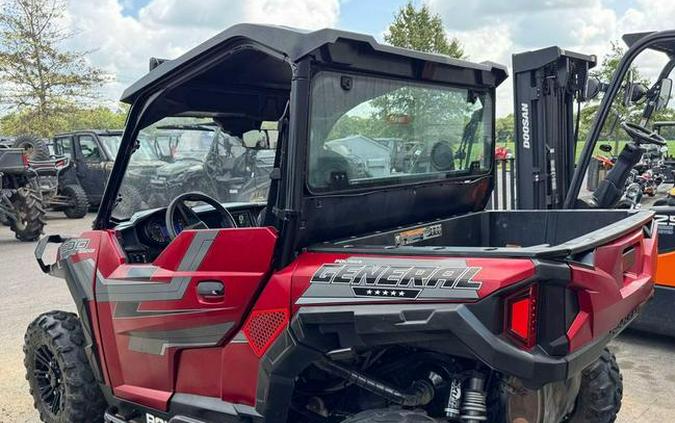 2018 Polaris® General™ 1000 EPS Ride Command™ Edition Matte Sunset Red