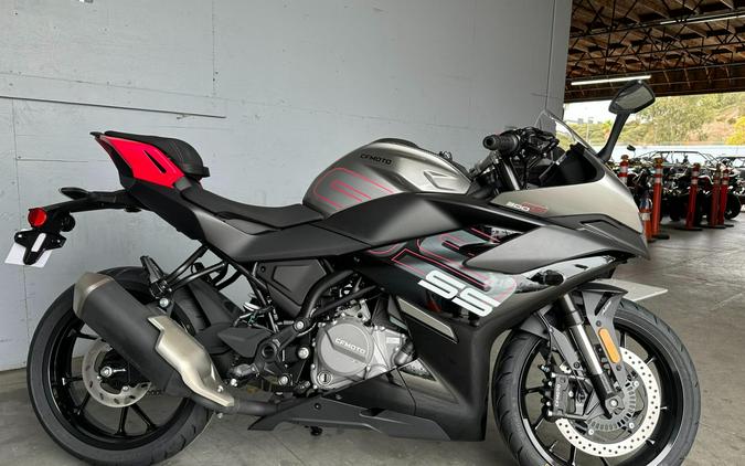 2025 CFMOTO 300SS