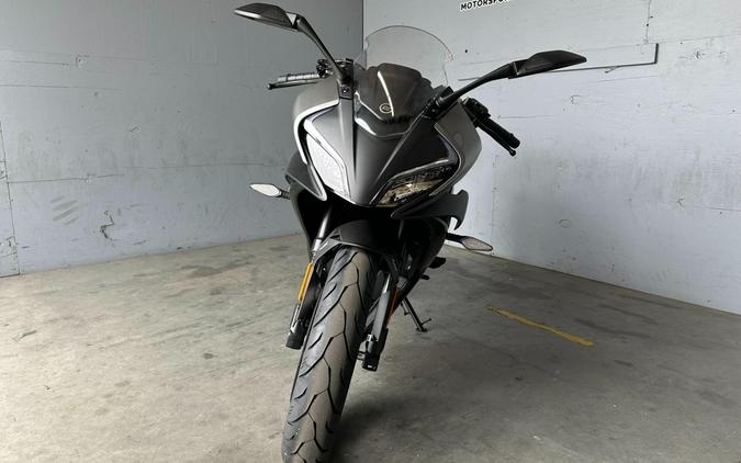 2025 CFMOTO 300SS