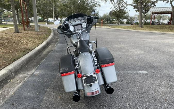 2018 Harley-Davidson® Street Glide® FLHX