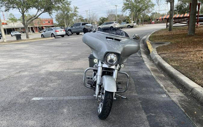 2018 Harley-Davidson® Street Glide® FLHX