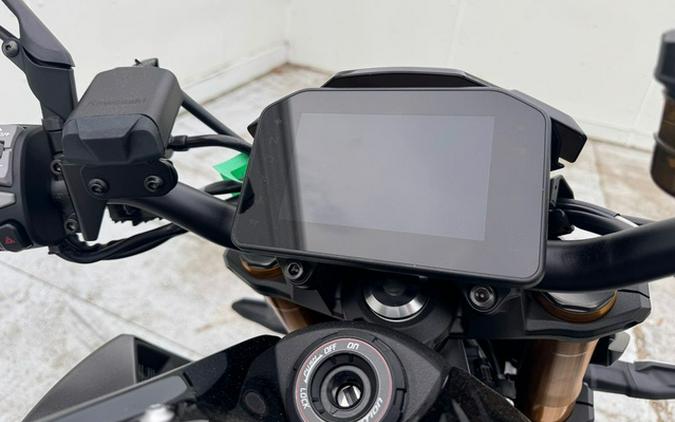 2026 Kawasaki Z1100 SE ABS