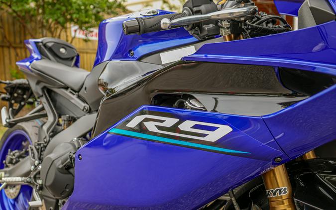 2026 YAMAHA YZFR9