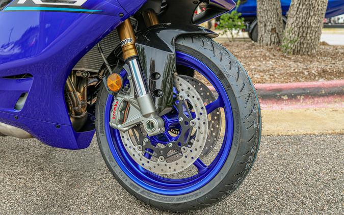 2026 YAMAHA YZFR9