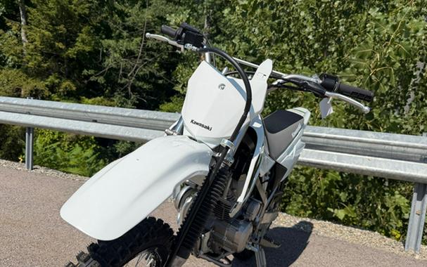 2027 Kawasaki KLX 140R F