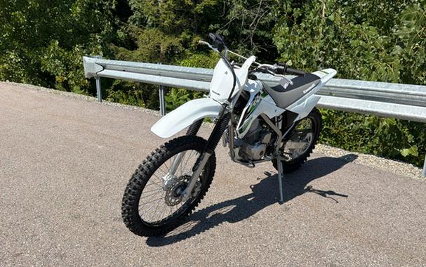 2027 Kawasaki KLX 140R F