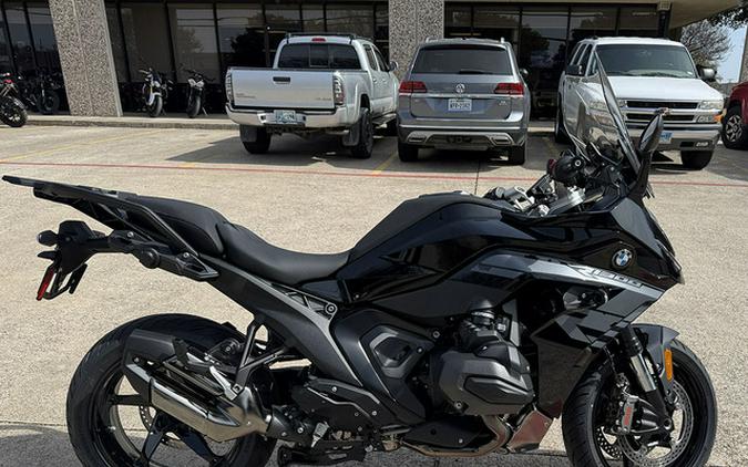 2026 BMW R 1300 RS Triple Black