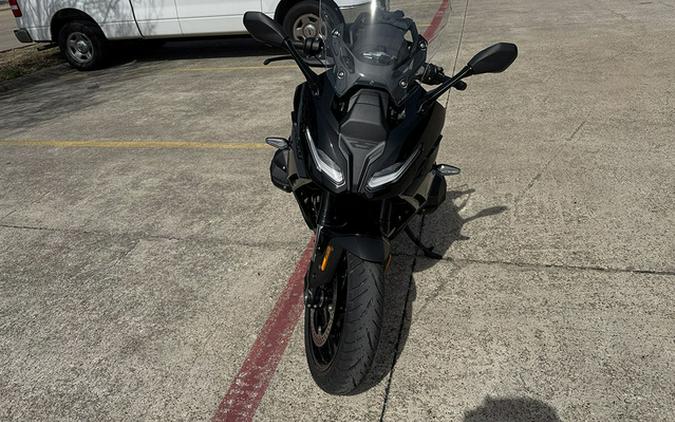 2026 BMW R 1300 RS Triple Black