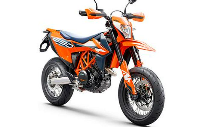 2024 KTM 690 SMC R