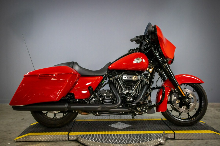 2022 Harley-Davidson Street Glide Special