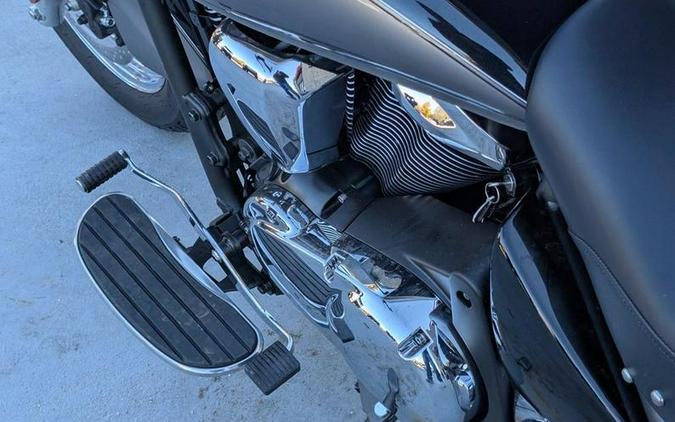 2026 Kawasaki Vulcan® 900 Classic LT