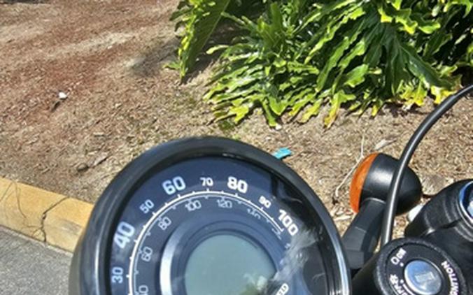 2024 Royal Enfield Hunter 350 Rebel Red 350