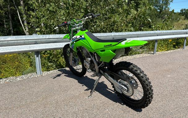 2027 Kawasaki KLX 140R F