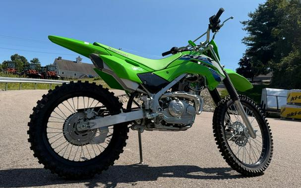 2027 Kawasaki KLX 140R F