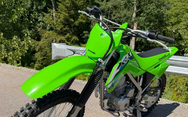 2027 Kawasaki KLX 140R F