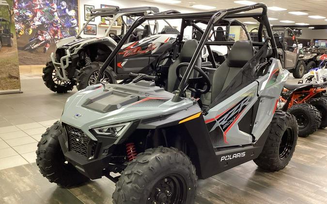 2024 Polaris RZR 200 EFI