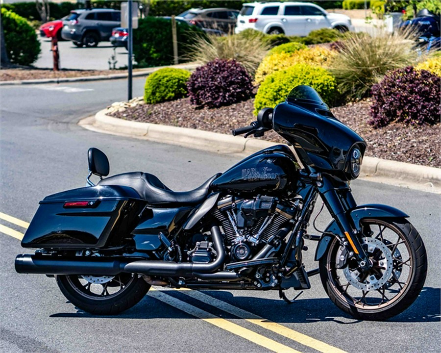 2022 Harley-Davidson Street Glide ST