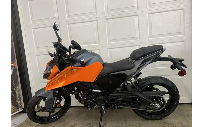 2024 KTM 250 DUKE