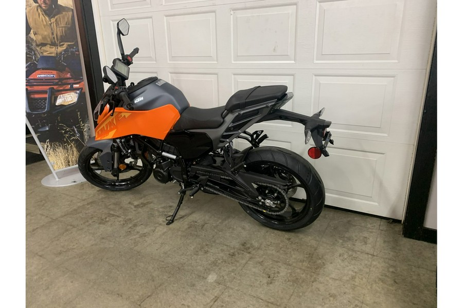 2024 KTM 250 DUKE