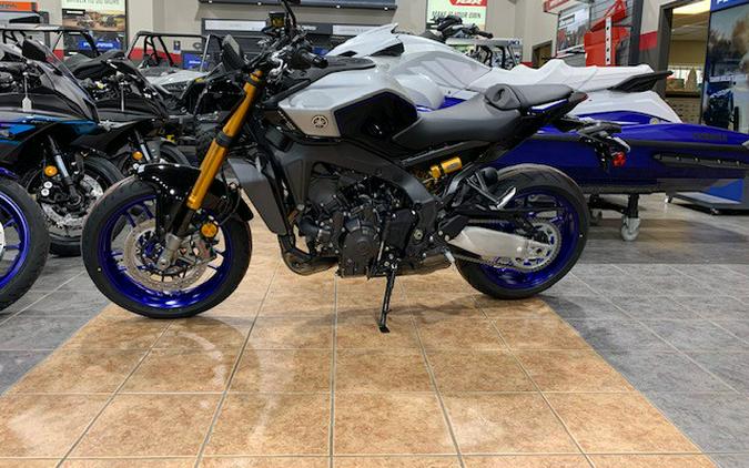 2025 Yamaha MT 09 SP
