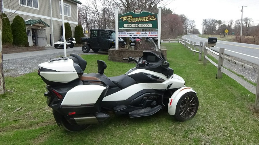 2024 Can-Am Spyder RT Sea-to-Sky