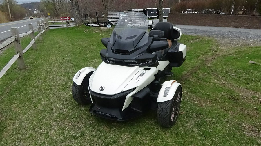 2024 Can-Am Spyder RT Sea-to-Sky