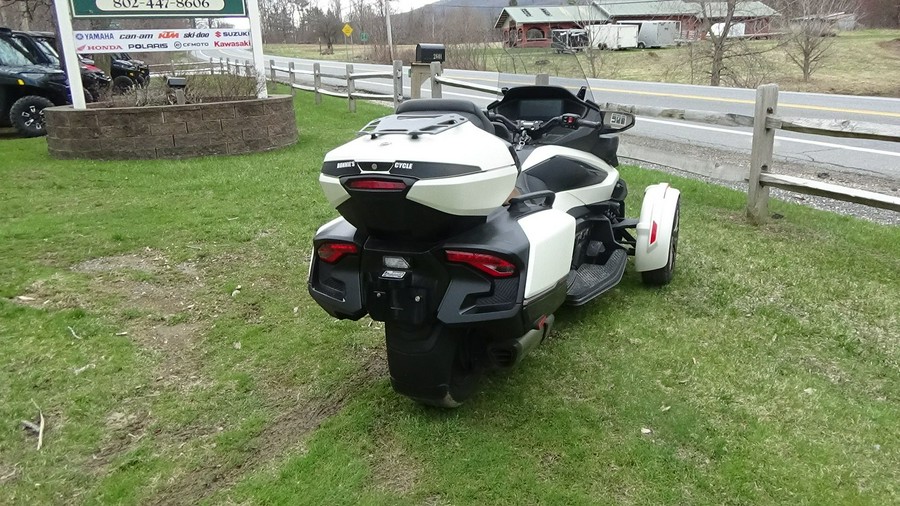 2024 Can-Am Spyder RT Sea-to-Sky
