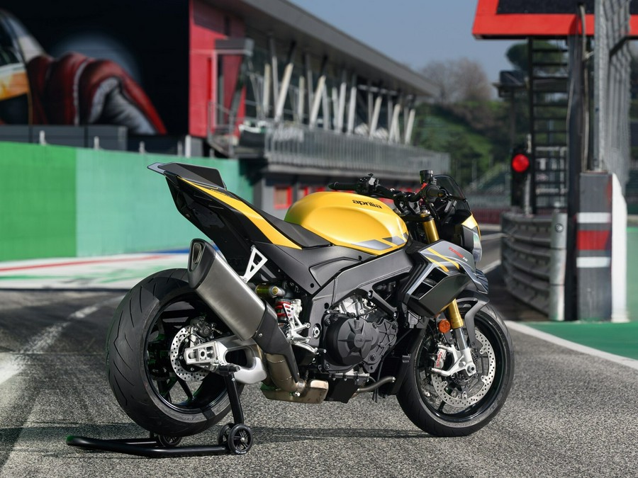 2027 Aprilia Tuono V4 1100