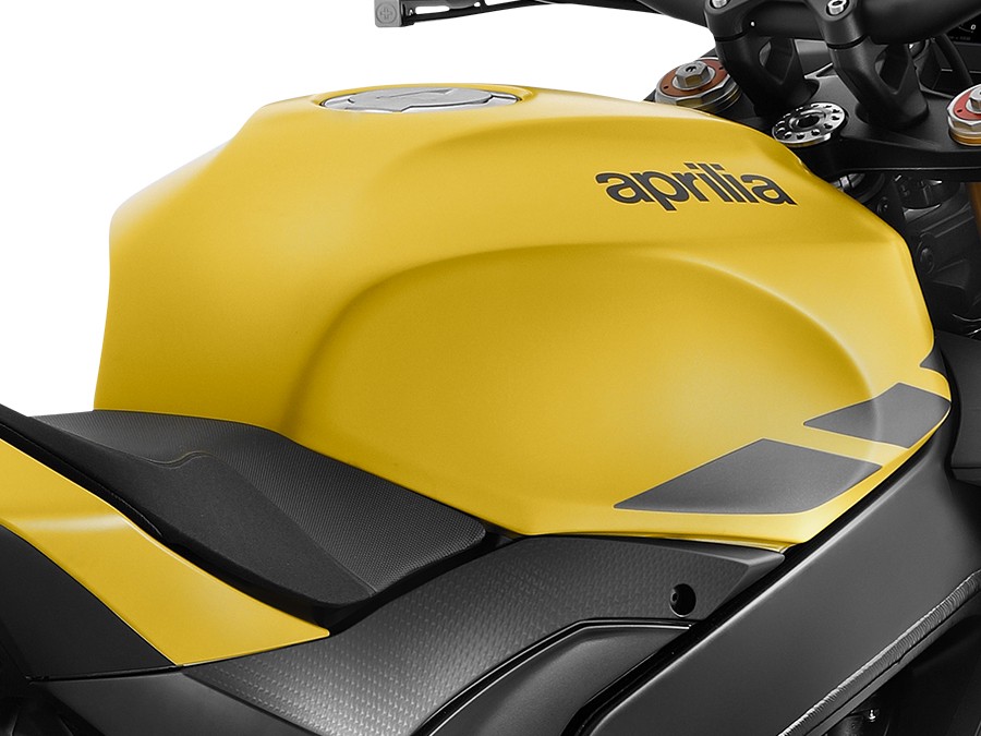 2027 Aprilia Tuono V4 1100
