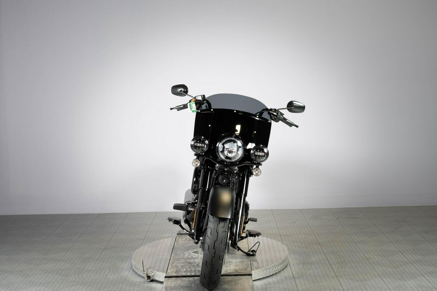 2026 Harley-Davidson Deadwood FLHD