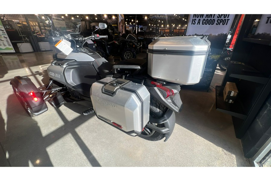 2025 Can-Am CANYON XT