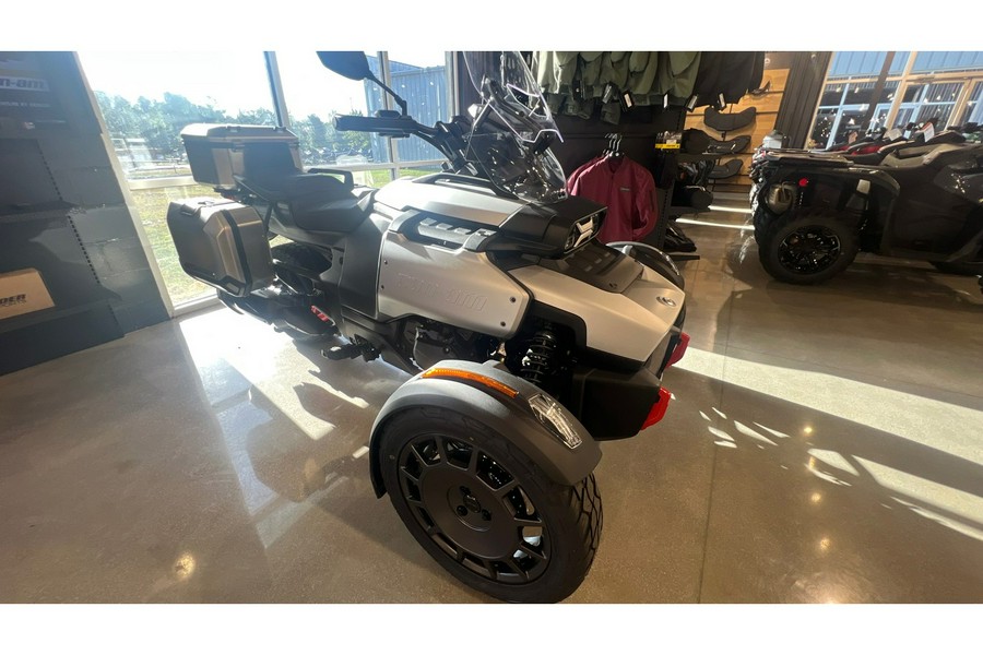 2025 Can-Am CANYON XT