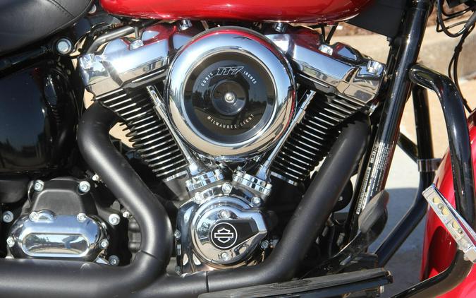 2026 Harley-Davidson FLHC Heritage Classic