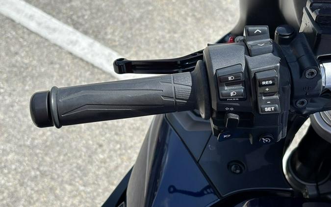 2023 Yamaha FJR 1300ES