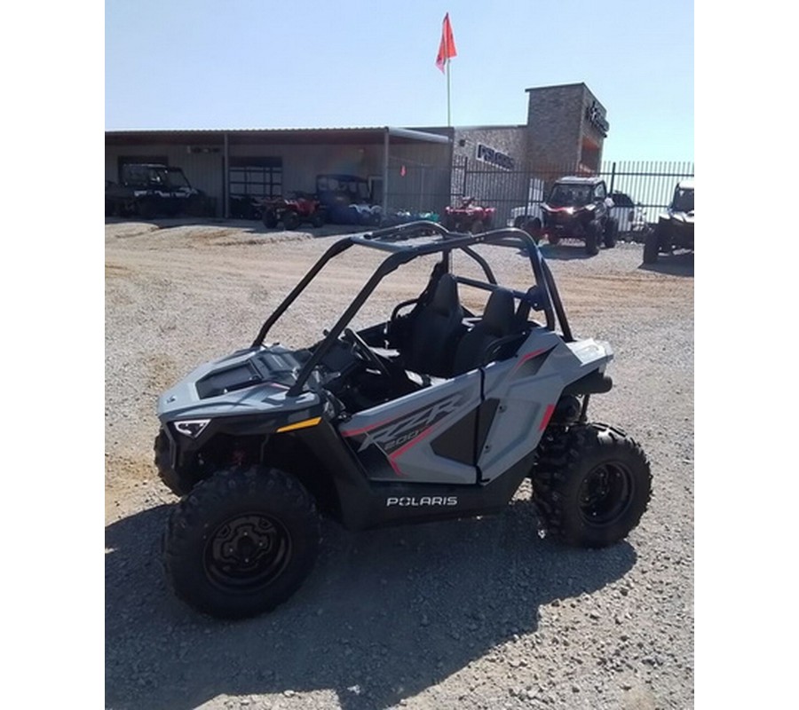 2024 Polaris RZR 200 EFI